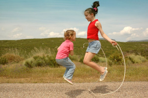 girls-jump-rope